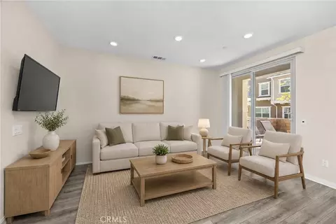 Other - 22886 Concord, Saugus, CA 91350 photo 4 of 19