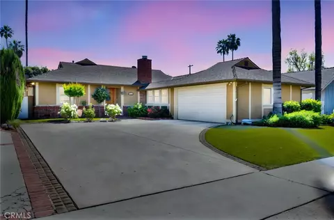 13922 Cohasset St, Van Nuys, CA 91405