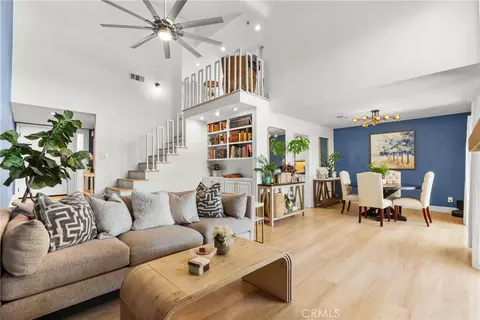 23121 Yvette Ln, Valencia, CA 91355