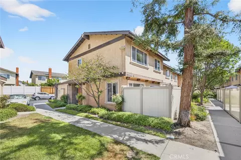 12305 Runnymede #1, North Hollywood, CA 91605