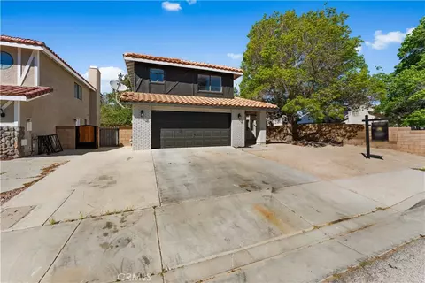 2529 W Avenue K9, Lancaster, CA 93536