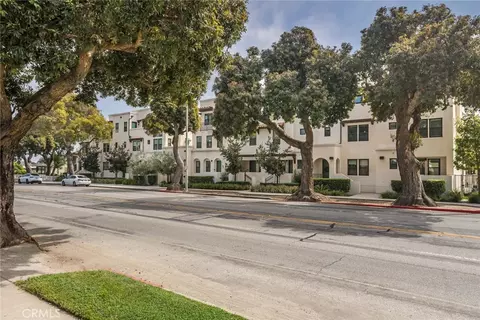 1530 E Thompson Blvd, Ventura, CA 93001