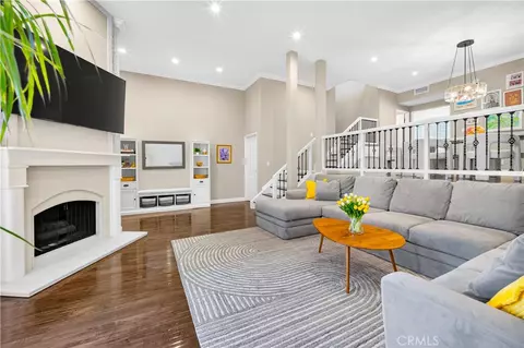 5240 Yarmouth #4, Encino, CA 91316