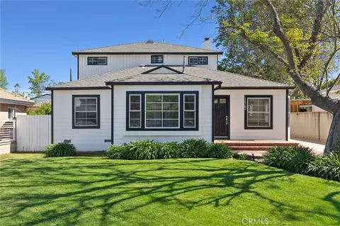 16762 Otsego St, Encino, CA 91436