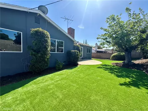 21731 Bryant, Canoga Park, CA 91304