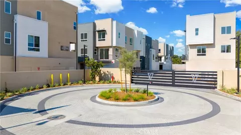 9427 N Sepulveda Blvd #5, North Hills, CA 91343