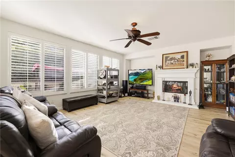 Living - 19721 Mathilde Ln, Saugus, CA 91350 photo 5 of 5