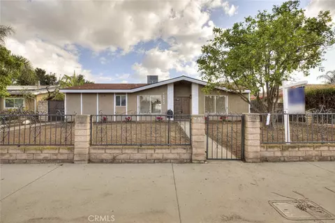15822 Plummer St, North Hills, CA 91343