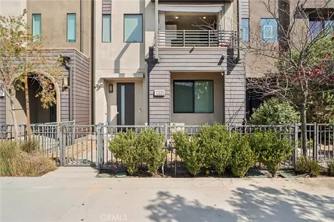 13225 Victory Blvd, Valley Glen, CA 91401