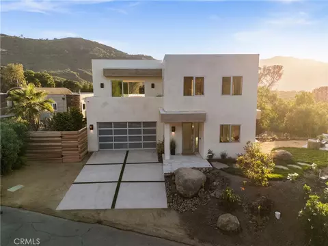 25638 Monte Nido Dr, Calabasas, CA 91302