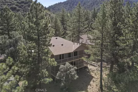 1813 Woodland Dr, Pine Mountain Club, CA 93222