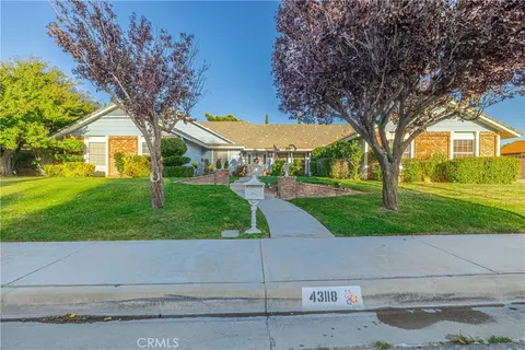 43118 Roulette Ln, Lancaster, CA 93536