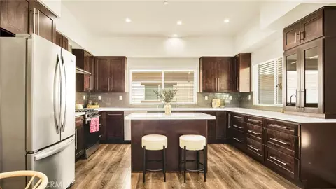 9237 Wakefield Ave #11, Panorama City, CA 91402