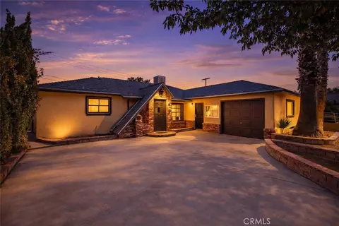 321 E Avenue J8, Lancaster, CA 93535