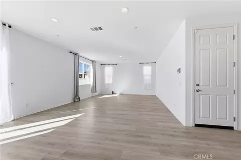Living - 43869 Hampton, Lancaster, CA 93536 photo 1 of 4