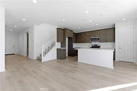 Entry Way - 43869 Hampton, Lancaster, CA 93536 photo 1 of 4