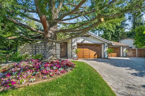 9516 Capistrano, Chatsworth, CA 91311