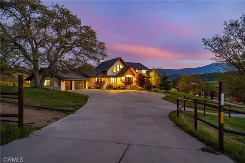 23800 Bertram Cir, Tehachapi, CA 93561