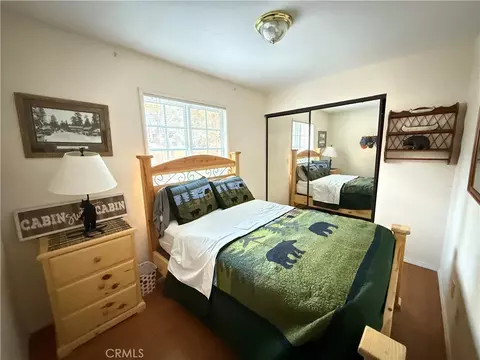 Bedroom - 42834 Sonoma Dr, Big Bear Lake, CA 92315 photo 1 of 6