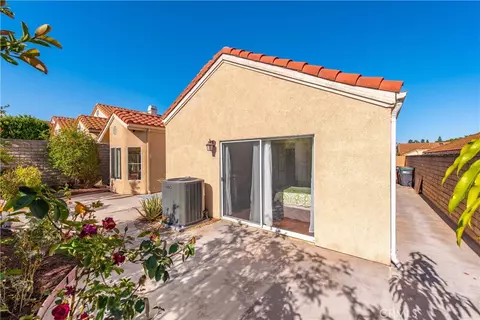 Exterior - 2515 Callahan Ave, Simi Valley, CA 93065 photo 9 of 16