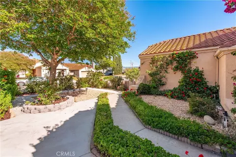 Exterior - 2515 Callahan Ave, Simi Valley, CA 93065 photo 2 of 16