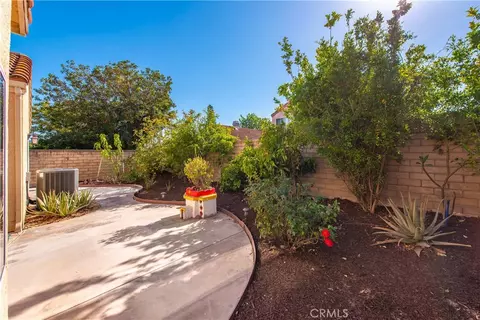 Exterior - 2515 Callahan Ave, Simi Valley, CA 93065 photo 5 of 16