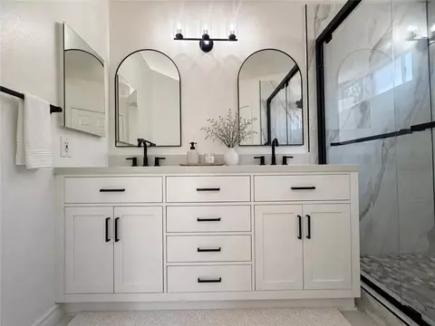 Bath - 2515 Callahan Ave, Simi Valley, CA 93065 photo 2 of 5