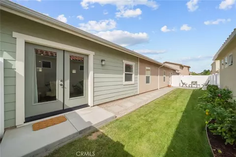 Exterior - 4066 Aurora, Piru, CA 93040 photo 7 of 12