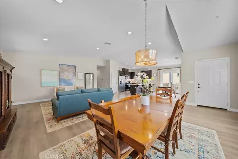 Dining - 4066 Aurora, Piru, CA 93040 photo 1 of 1