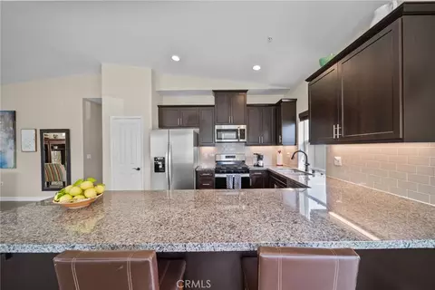 Kitchen - 4066 Aurora, Piru, CA 93040 photo 1 of 1