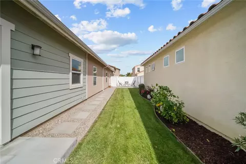 Exterior - 4066 Aurora, Piru, CA 93040 photo 1 of 12