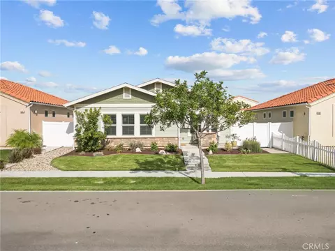Exterior - 4066 Aurora, Piru, CA 93040 photo 8 of 12
