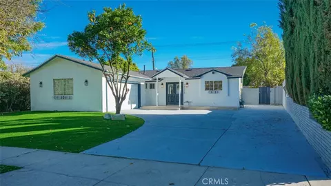 24306 Gilmore St, West Hills, CA 91307