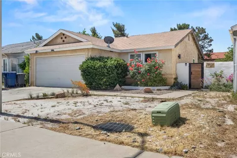 2634 Nandina Dr, Palmdale, CA 93550