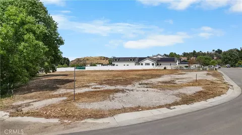 24925 Cindy Rd, Newhall, CA 91321