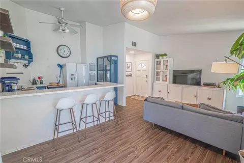 2402 Pleasant Way #H, Thousand Oaks, CA 91362
