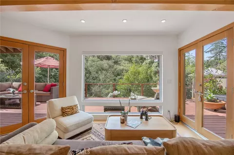 4109 Empis St, Woodland Hills, CA 91364