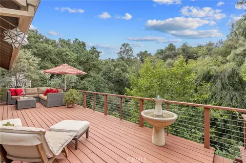 4109 Empis St, Woodland Hills, CA 91364