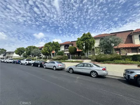 1719 Rogers Pl #33H, Burbank, CA 91504