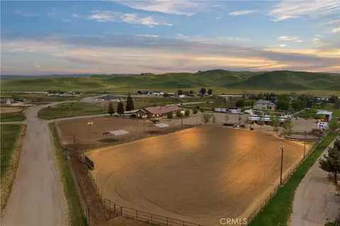 241 Vera Fern Dr, Bakersfield, CA 93308