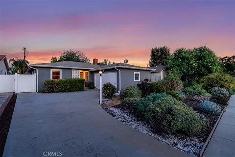 5832 Bevis Ave, Van Nuys, CA 91411