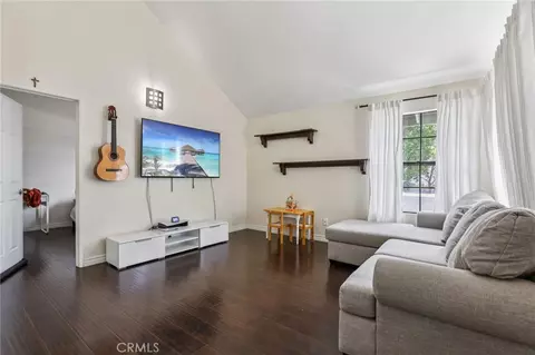 10601 Lakeside S #J, Garden Grove, CA 92840