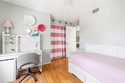 Other - 28033 Memory Ln, Valencia, CA 91354 photo 6 of 9
