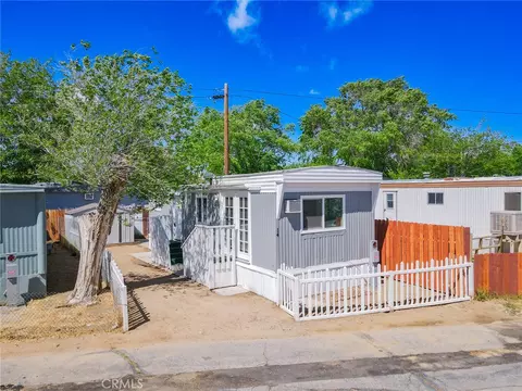 1258 W Rosamond Blvd #14, Rosamond, CA 93560