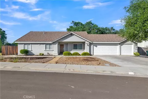 901 Sleepy Hollow Rd, Paso Robles, CA 93446