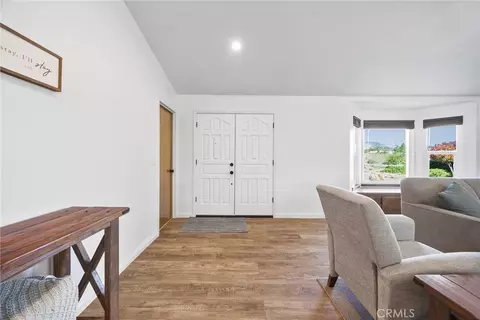 Entry Way - 20005 Bald Mtn, Tehachapi, CA 93561 photo 3 of 5