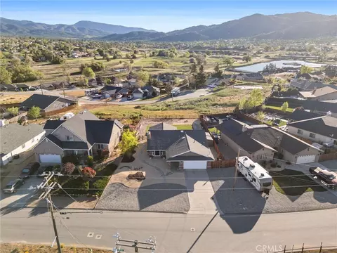 View/Area - 20005 Bald Mtn, Tehachapi, CA 93561 photo 1 of 5