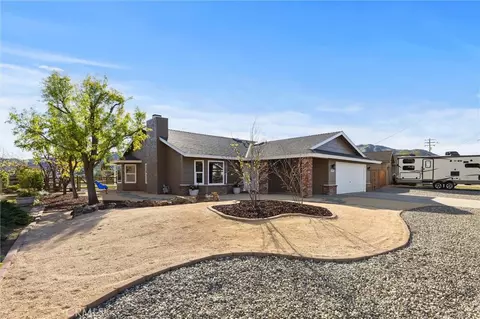 Exterior - 20005 Bald Mtn, Tehachapi, CA 93561 photo 5 of 6