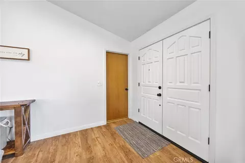 Entry Way - 20005 Bald Mtn, Tehachapi, CA 93561 photo 2 of 5