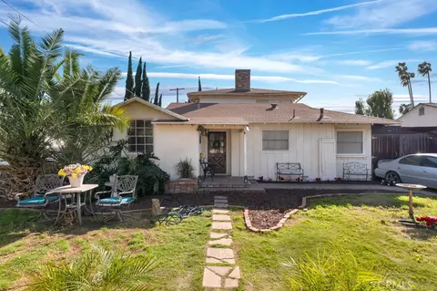 16638 Wyandotte, Lake Balboa, CA 91406